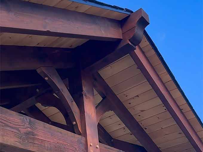 Timber pergola with exposed beams by Greenblock